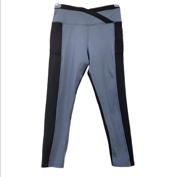 Avia Gray Black Leggings size M - NEW - Pockets - Picture 1 of 7